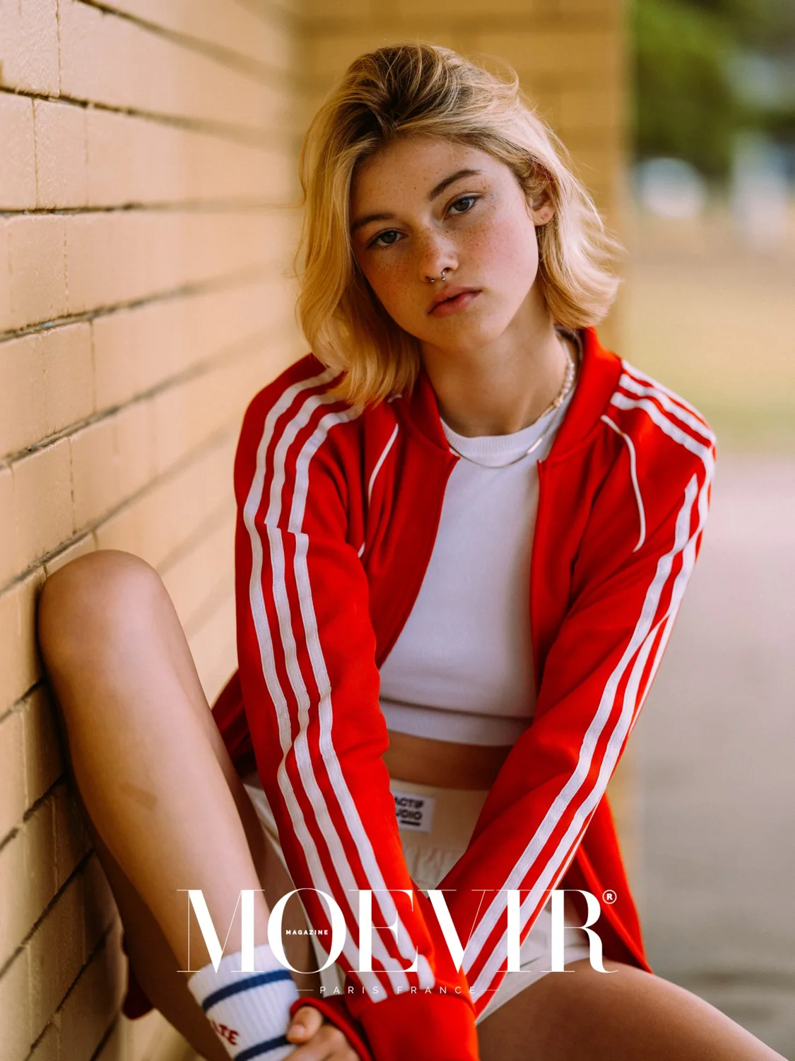 Gracie-Ray-Moevir-Magazine 